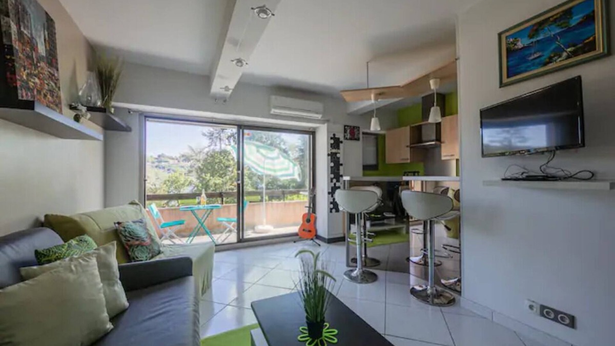Villages du Lac de Paladru Apartment | Nice view of the lake