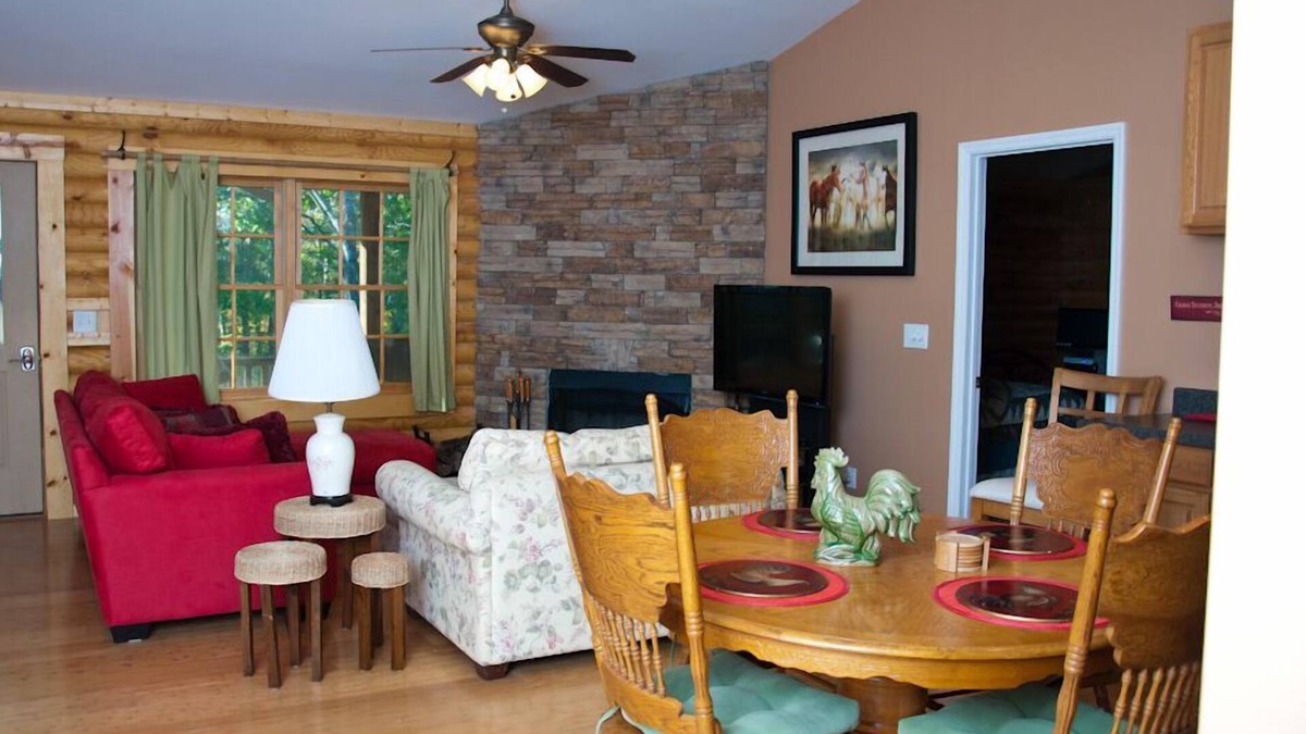 Smyrna Cabin | Nicely Appointed Cabin in Scenic Setting. Family-friendly, Romantic Too!