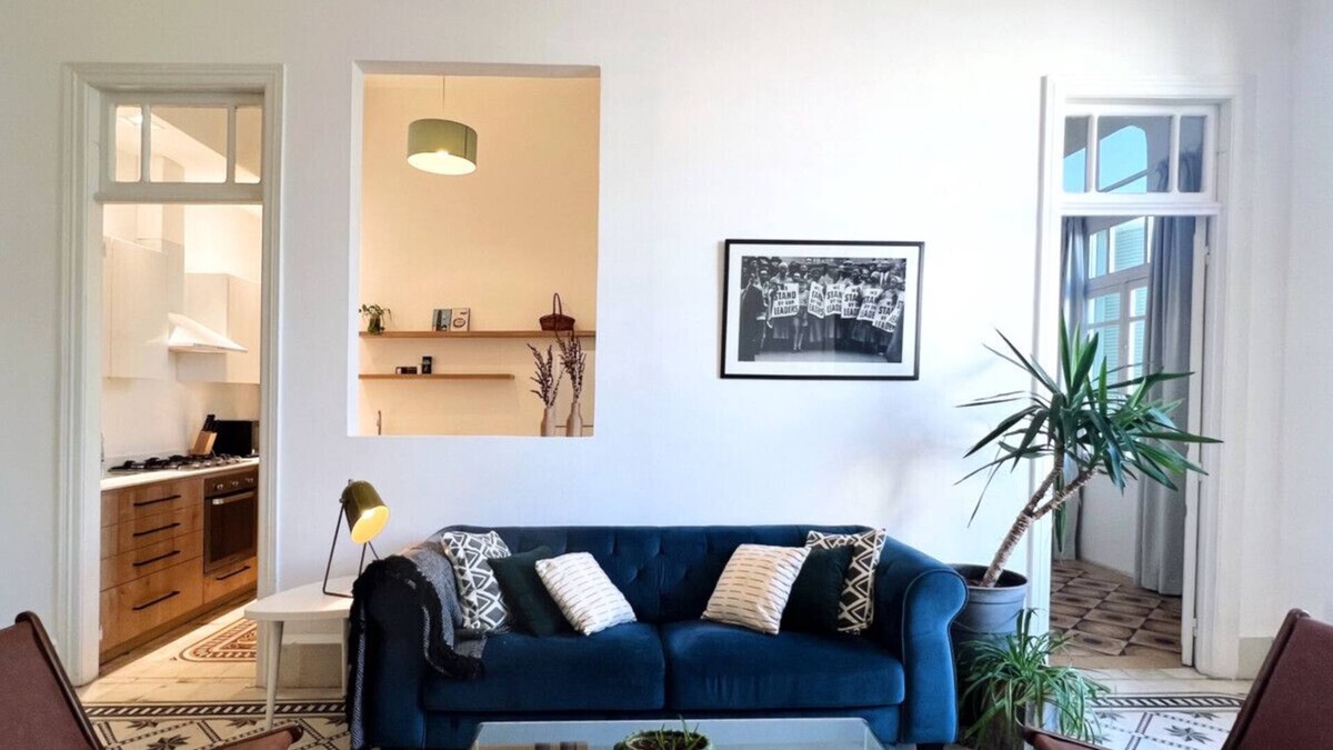 Beirut Apartment | Nicely Tiled Apt Beirut 4BR w/24/7power