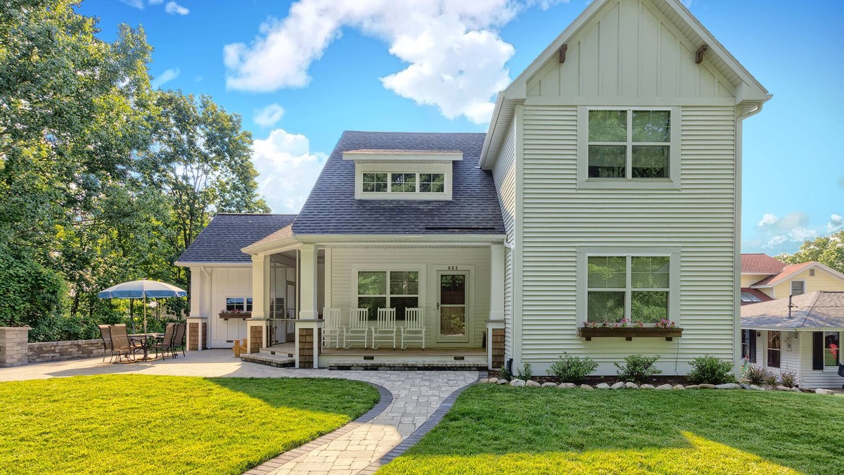 Ottawa Beach House | Nicest Beach House in Holland. Walk to Everything! Beach, General Store & More!