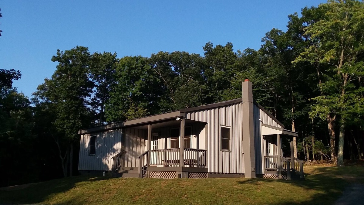 Monterey Cabin | Nicholas Run Cabin - the perfect getaway.
