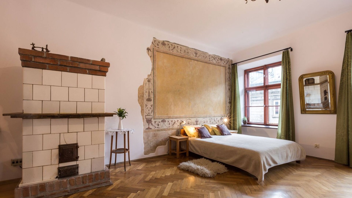 Stare Miasto House | Nicholas Studio, medieval charm by the Main Square
