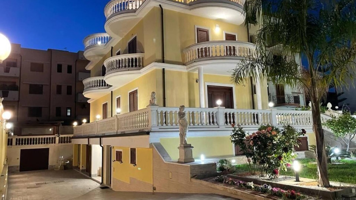Gallico Marina Bed & Breakfast | Nicole House