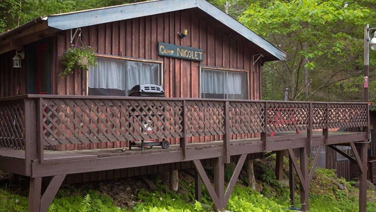 Papineau-Cameron Cabin | Nicolet Cottage
