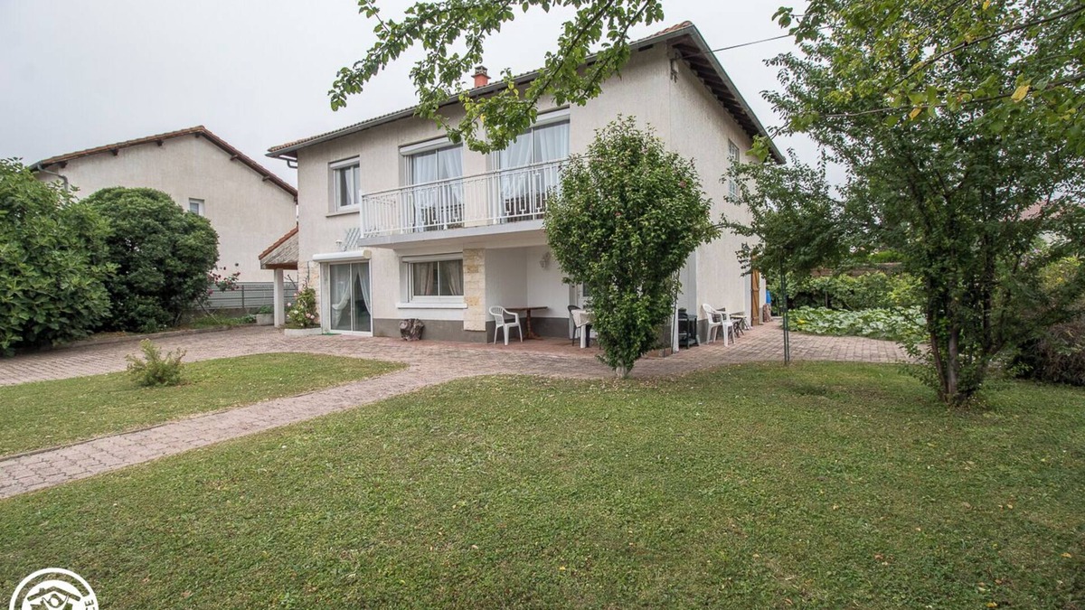 Pont-du-Chateau House | Nigelle - Pont DU Chateau