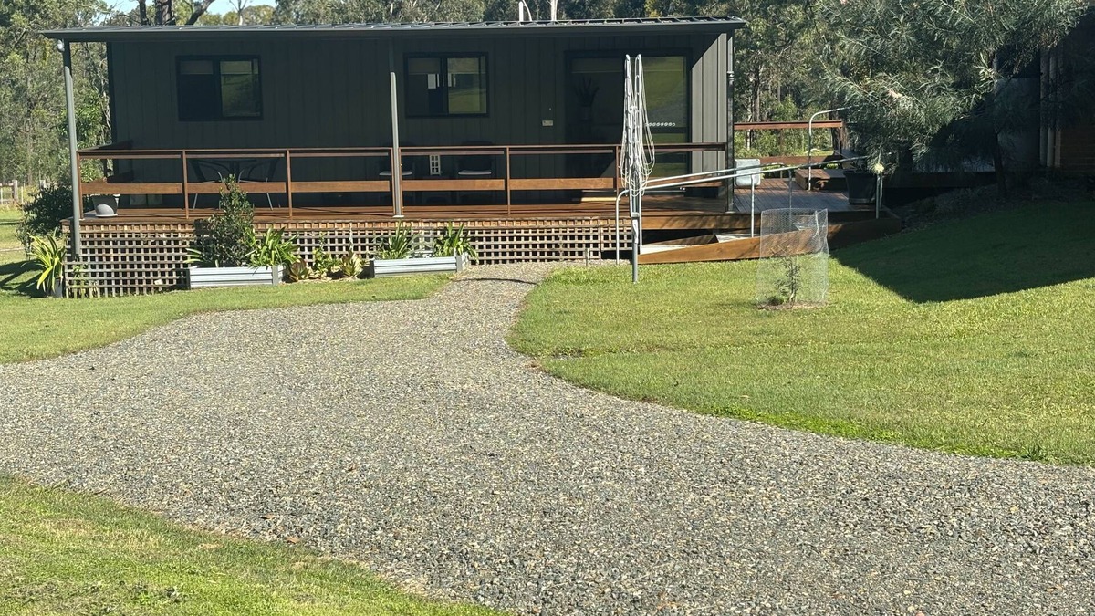 Paterson Cabin | Night retreat in the country