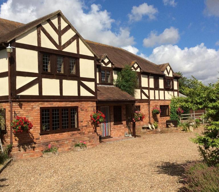 Pershore Bed & Breakfast | NIGHTINGALE B&B