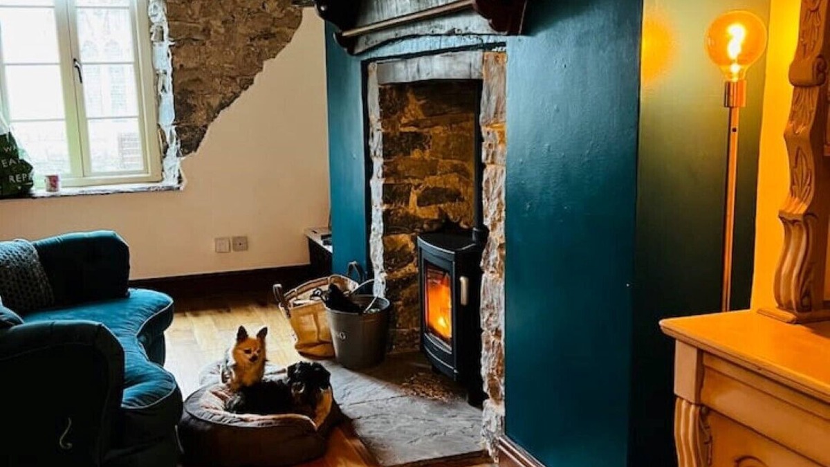 Vale of Glamorgan Cottage | Nightingale Cottage