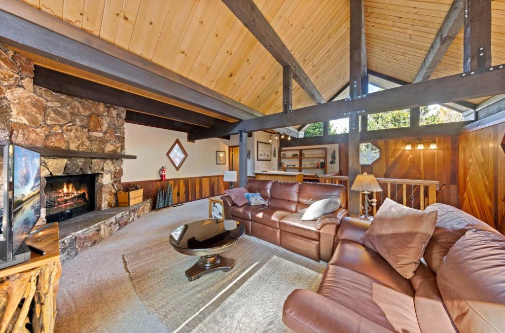 Tahoe Sierra Estates House | Nightingale Retreat by Tahoe Getaways - 3BR, Close to Tahoe City, Walk to Bike Path & Private Beach Access