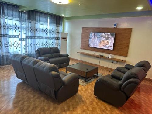 Mwanza Hotel | Nikaline Apartments, Mwanza