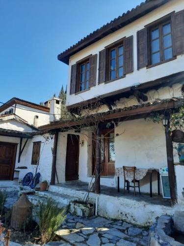 Sirince House | Nikbin Yamaç Pansiyon