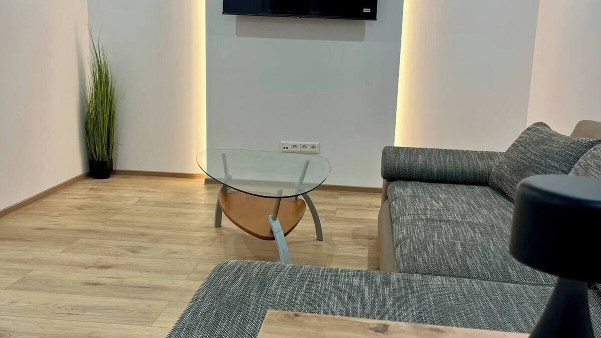 Juh Apartment | Nikky Apt!