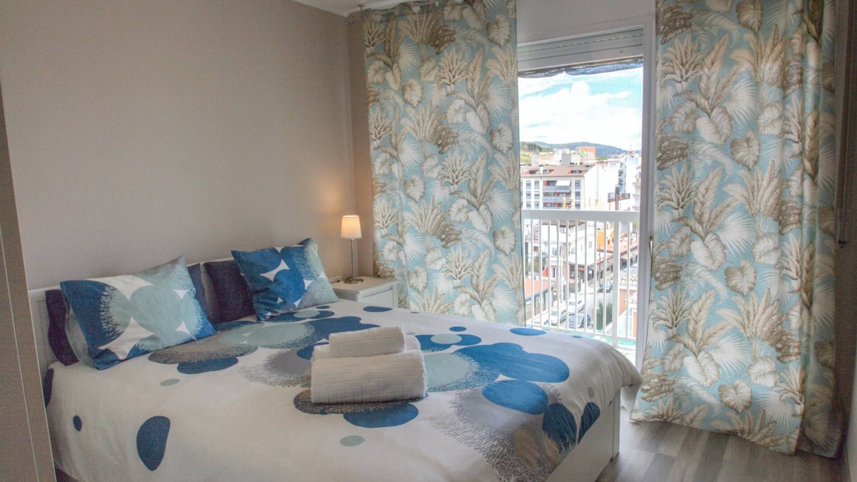 Calella Condo | Nikolaus Apartments