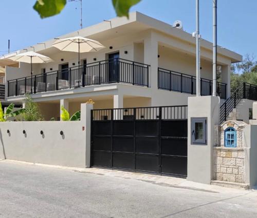 Marathias Apartment | Nima Suites