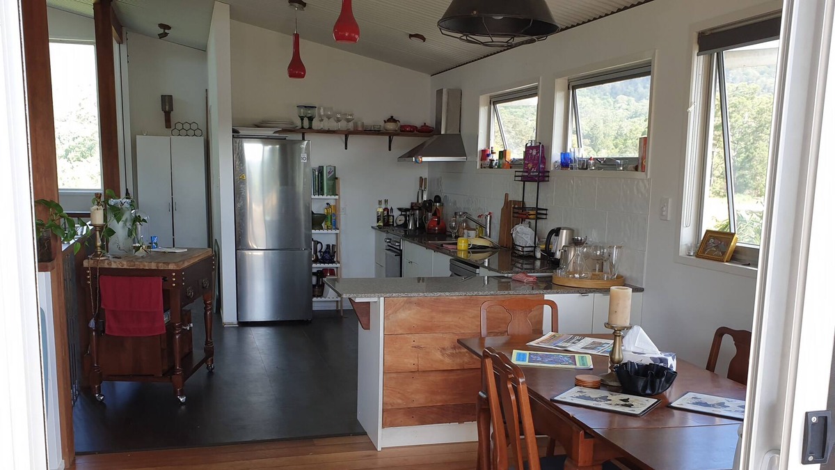 Nimbin House | Nimbin House On The Hill