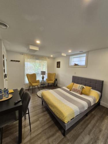 Guelph Apartment | Nimo Homestay , New Entire Studio Apartment Guelph