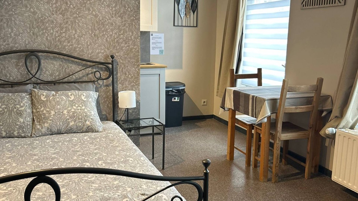 Fosses-La-Ville Apartment | Nina's little ones 4