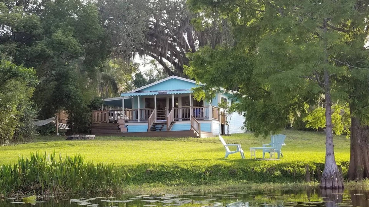 Altamonte Springs Cottage | nIncredible Private Lakefront Cottage Retreat