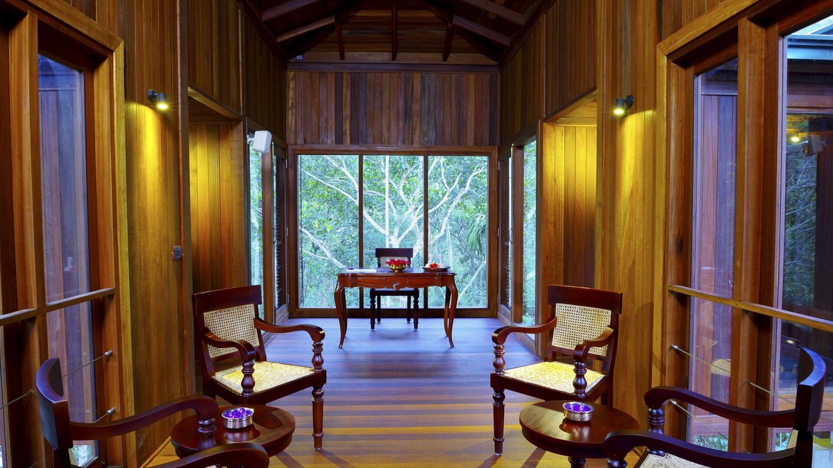 Pirmed Hotel | Niraamaya Cardamom Club