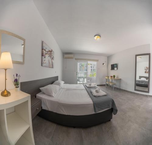 Ayia Napa Apartment | Nissi avenue studio