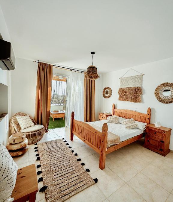 Ayia Napa Apartment | Nissi Si Lux Boho Apartment on Nissi beach