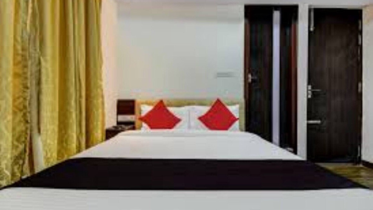 Bengaluru Bed & Breakfast | nIt is a corporate like property. Many IT companies are within 0.3km only.