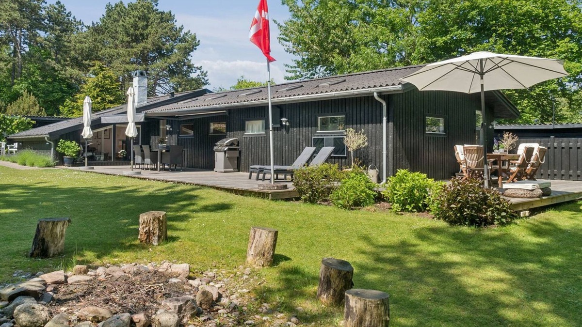 Hoensinge House | "Nnykka" - 950m from the sea by Interhome