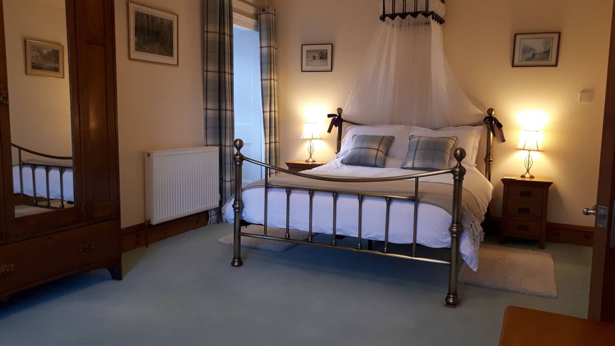 Fort Augustus Apartment | No.3 The Old Convent.