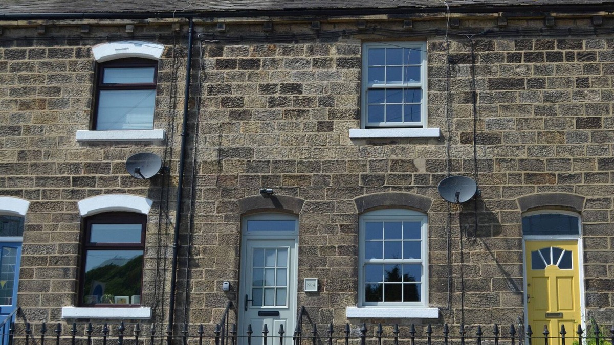 Embsay Cottage | NO. 4 EMBSAY, romantic, character holiday cottage in Embsay