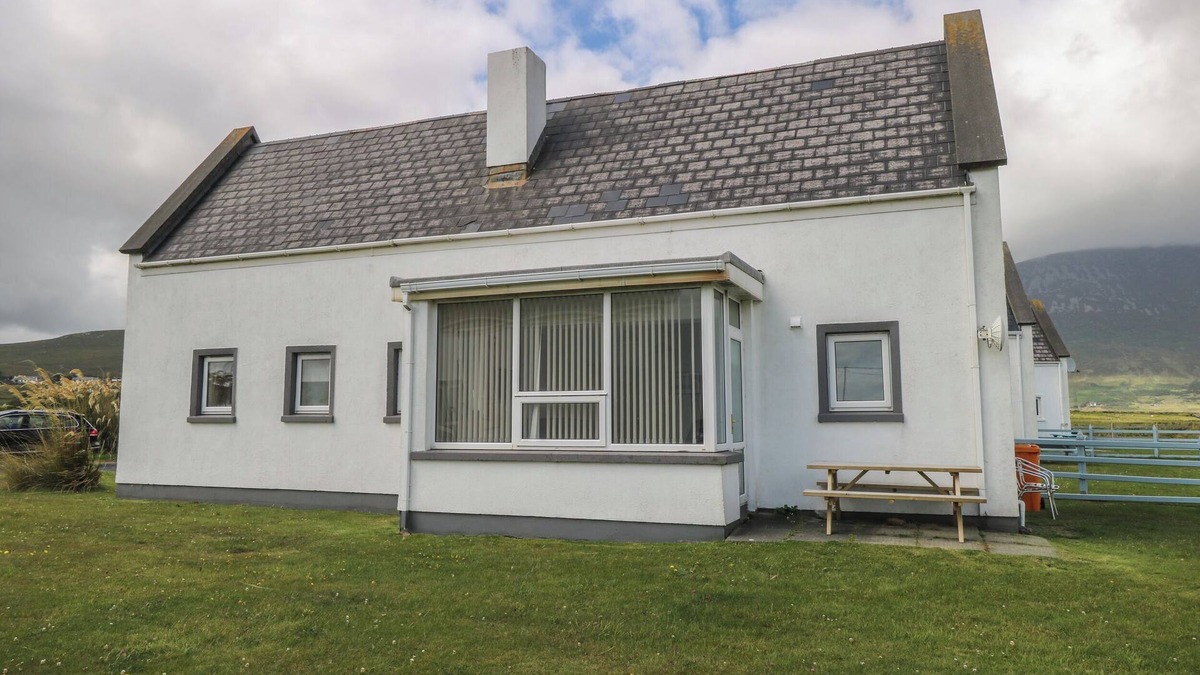 Keel Cottage | NO.5 BEACH COTTAGES, pet friendly in Keel, County Mayo