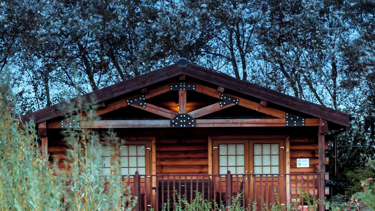 Old Leake Cottage | No. 6 Lake View Lodges - 28283