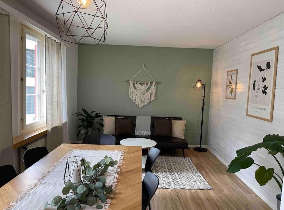 Unterseen Apartment | No.8 Boutique Apartment