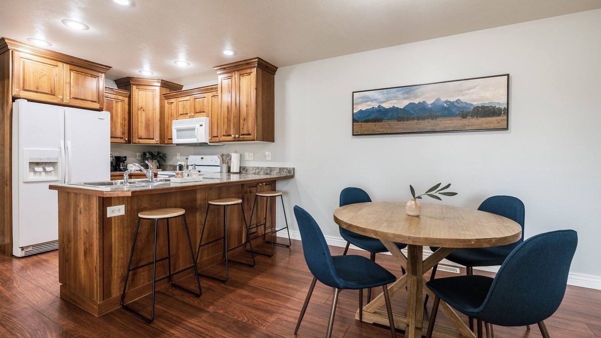 Blackfoot House | No Cleaning Fees, 2 Hours to Yellowstone