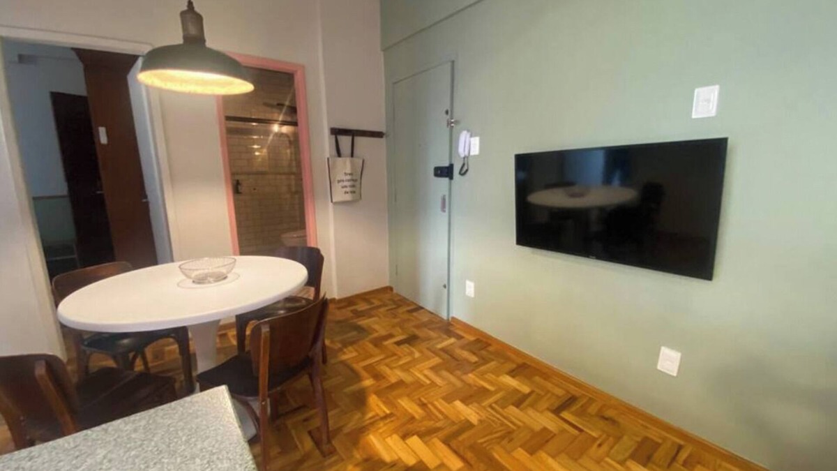 Centro Apartment | No coração de BH: apto reformado, moderno e super aconchegante. Perto de tudo!