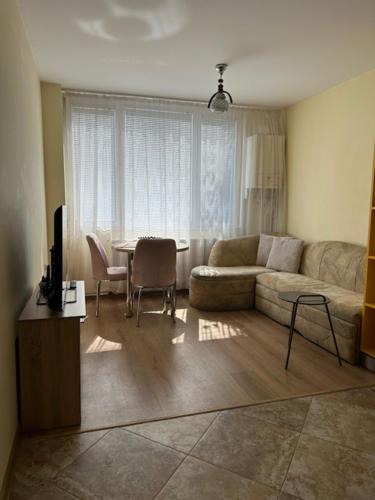 Kazanlak Apartment | No5 Residence