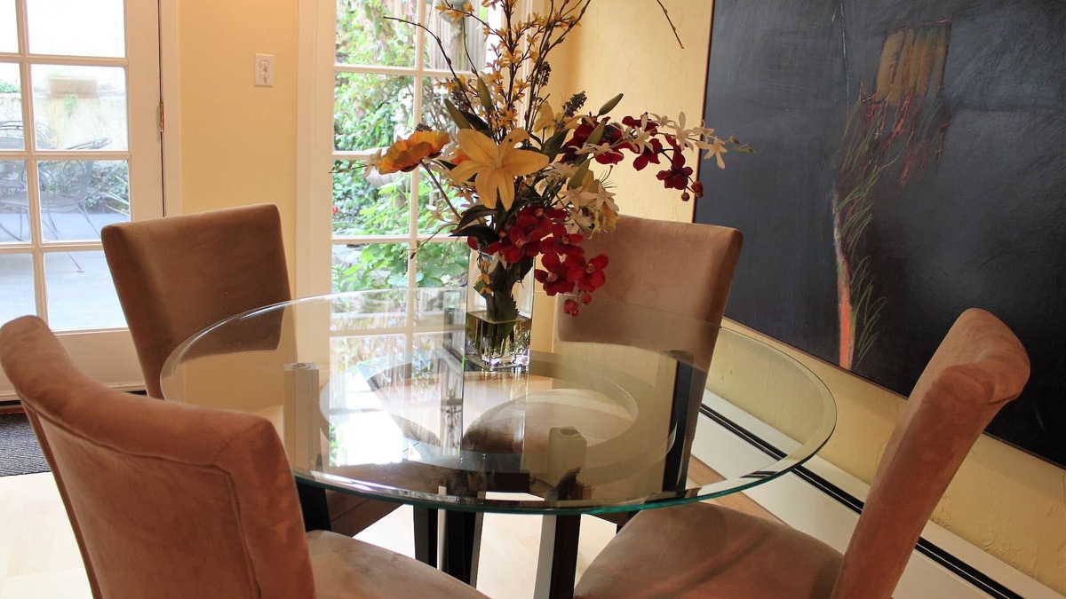 Lower Nob Hill Condo | Nob Hill Charming Garden Studio