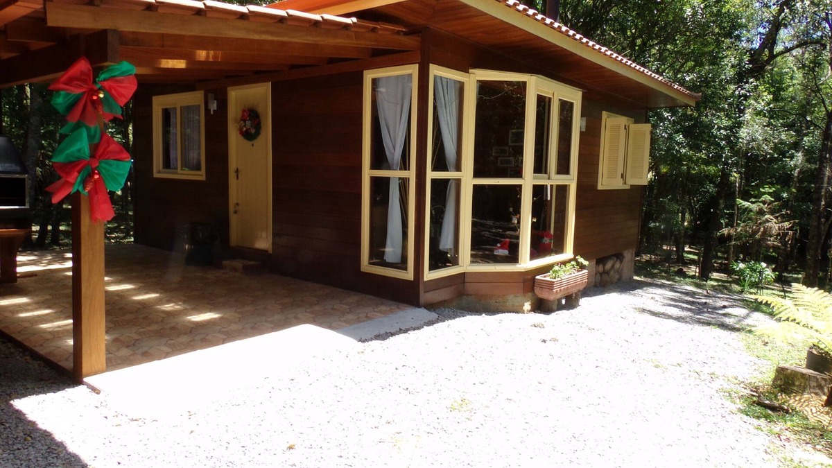 Gramado Ski Chalet | # Noble cream chalet in the corner of the lawn mountain