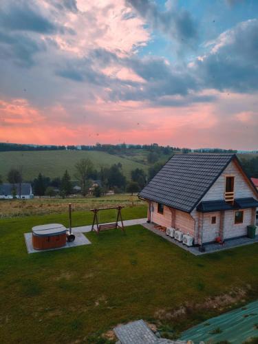 Zagorz House | Noclegi Bieszczady, Domki na Bani