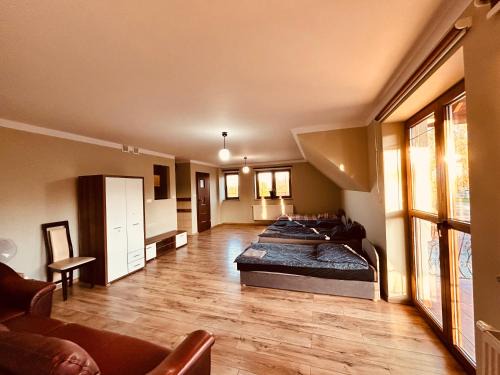 gmina Wojnicz Hotel | Noclegi Missterium