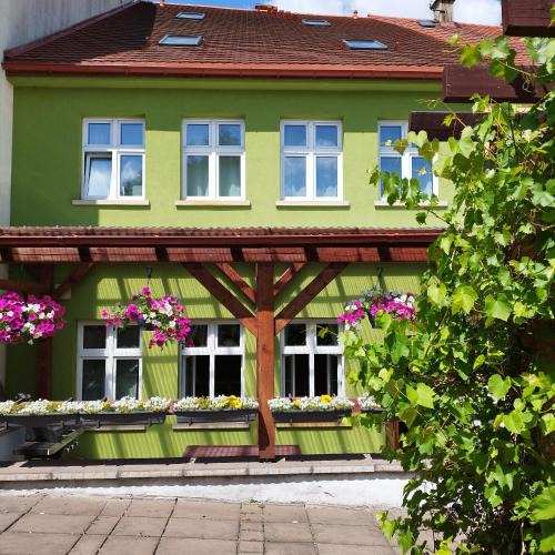 Chelmsko Slaskie House | Noclegi Szymrych