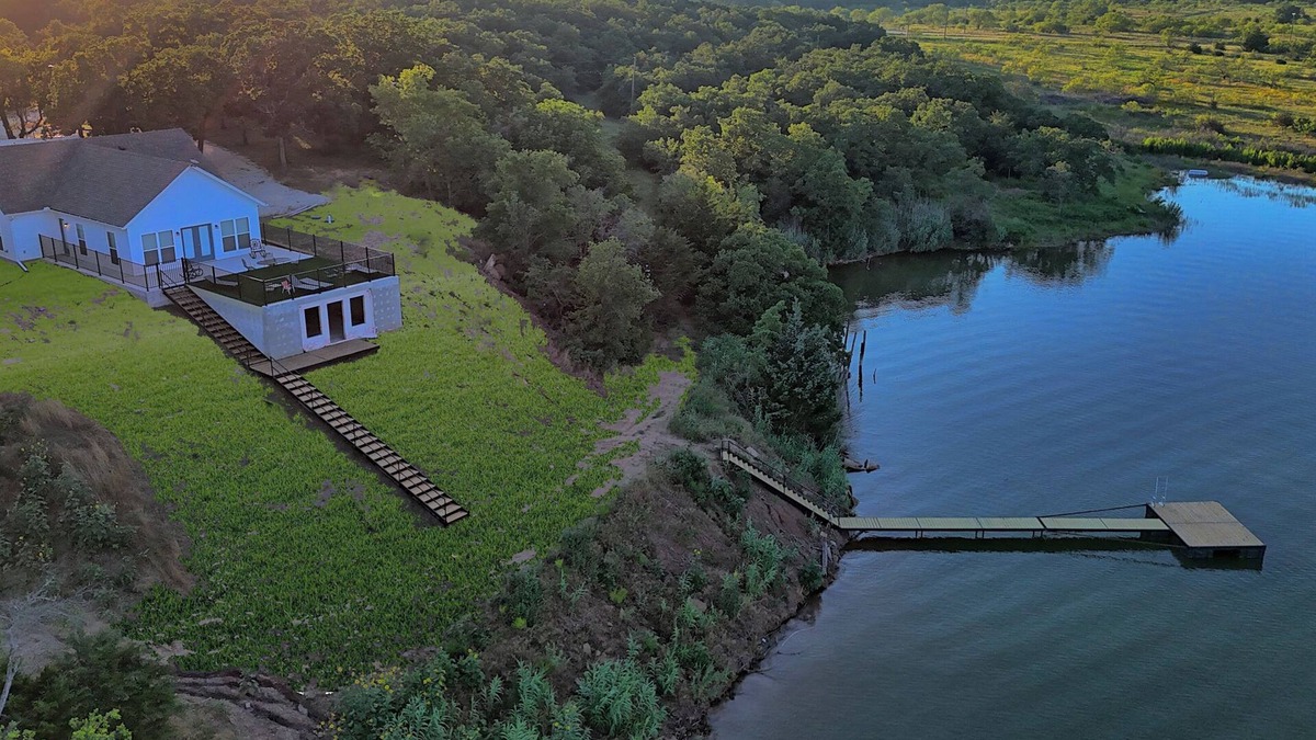 Nocona House | Nocona Lakefront with 40 private acres, beds for 8, newly constructed in 2024!