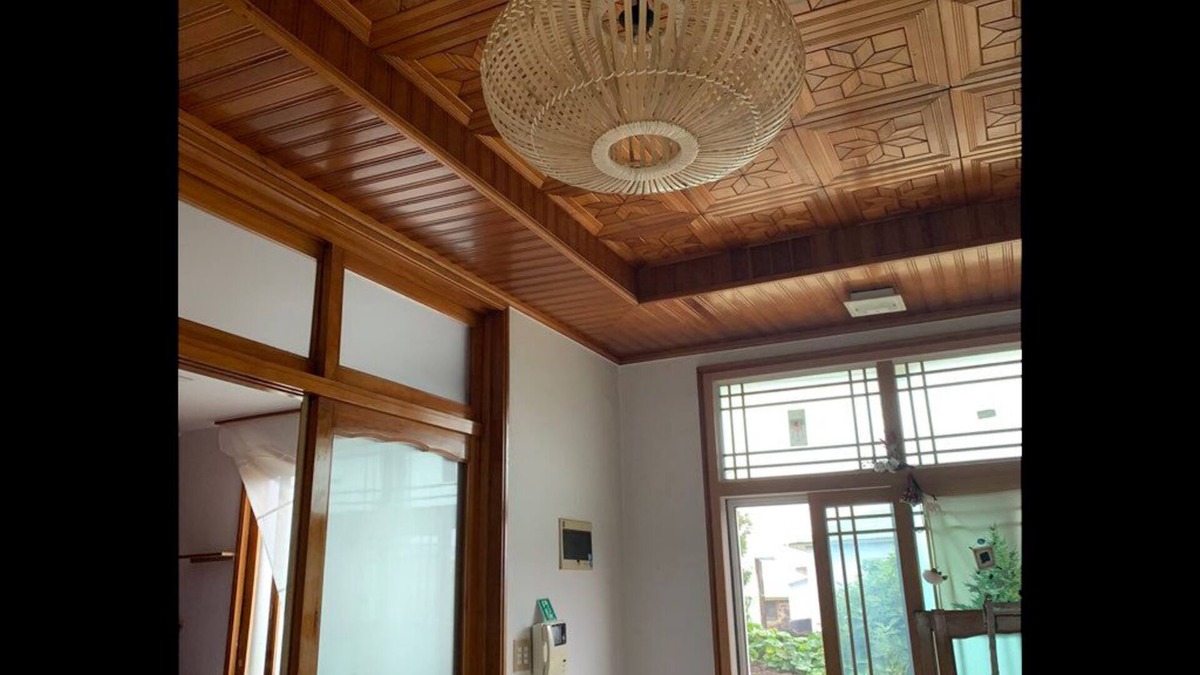 Aewol House | Noelle's "Cozy Jeju Home share" for Jeju travelers. (women only)