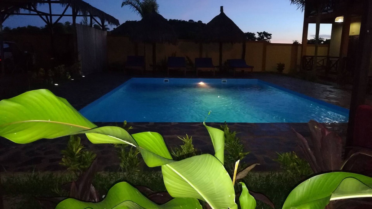 Ambondrona Bed & Breakfast | nofy villa next to the PalmBeach crossing in Ambondrona