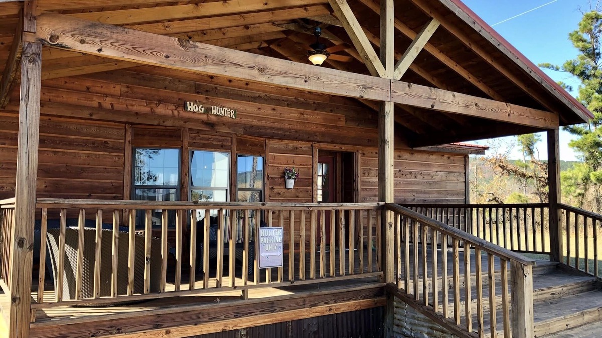 Nashoba Cabin | Nolia Cabin in the Little River Valley