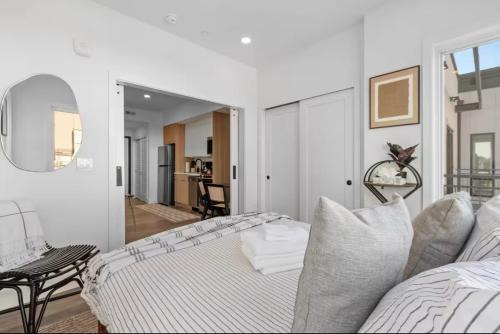 Truxton Circle Apartment | NOMA's Hidden Gem