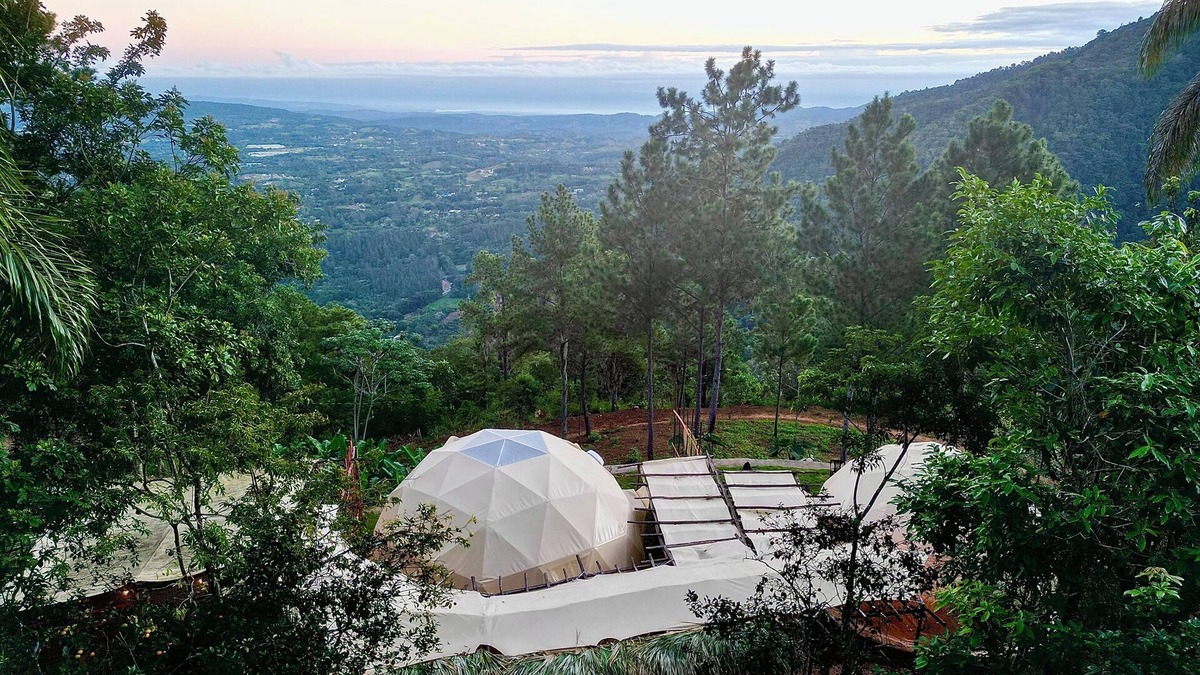Paso Bajito House | NOMAD- Domes Sky Watching Jarabacoa