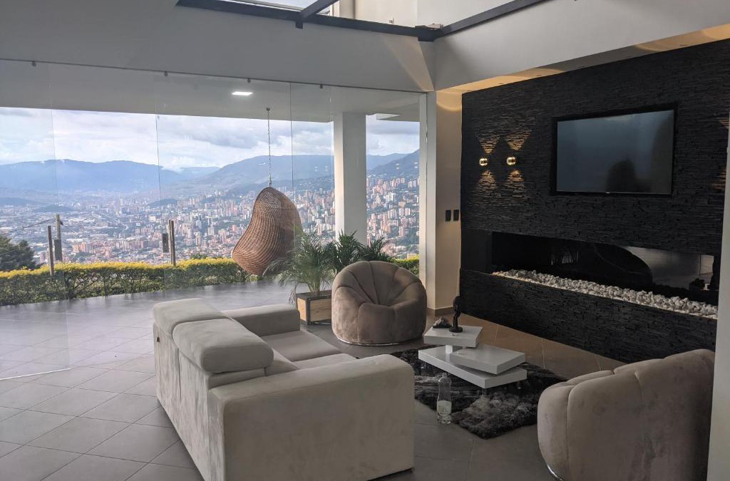 Envigado Villa | Nomad Finca