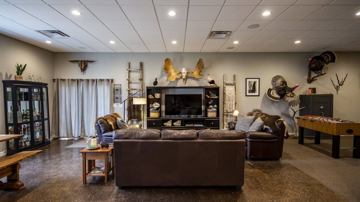 Leola House | Nomad Lodge - Start your adventure here!