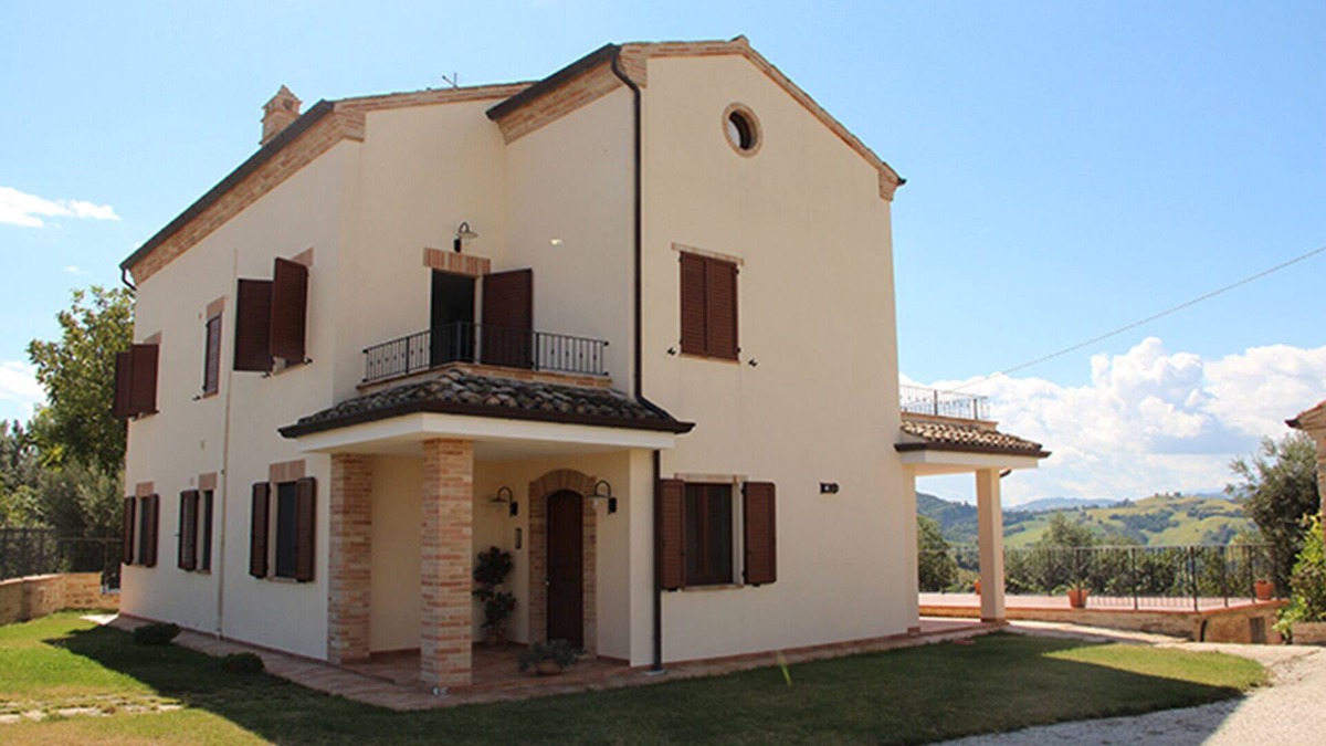 Monteleone di Fermo Apartment | Nonna 'Ttina's house