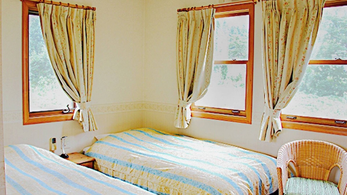 Minamiuonuma Hotel | Nonsmoking 12 people Comfortable Westernstyl/Minamiuonuma Niigata